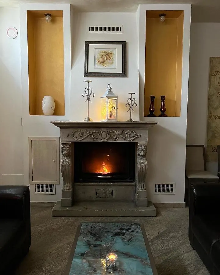 Le Boccede Country House B&B Villa Minozzo 0*,